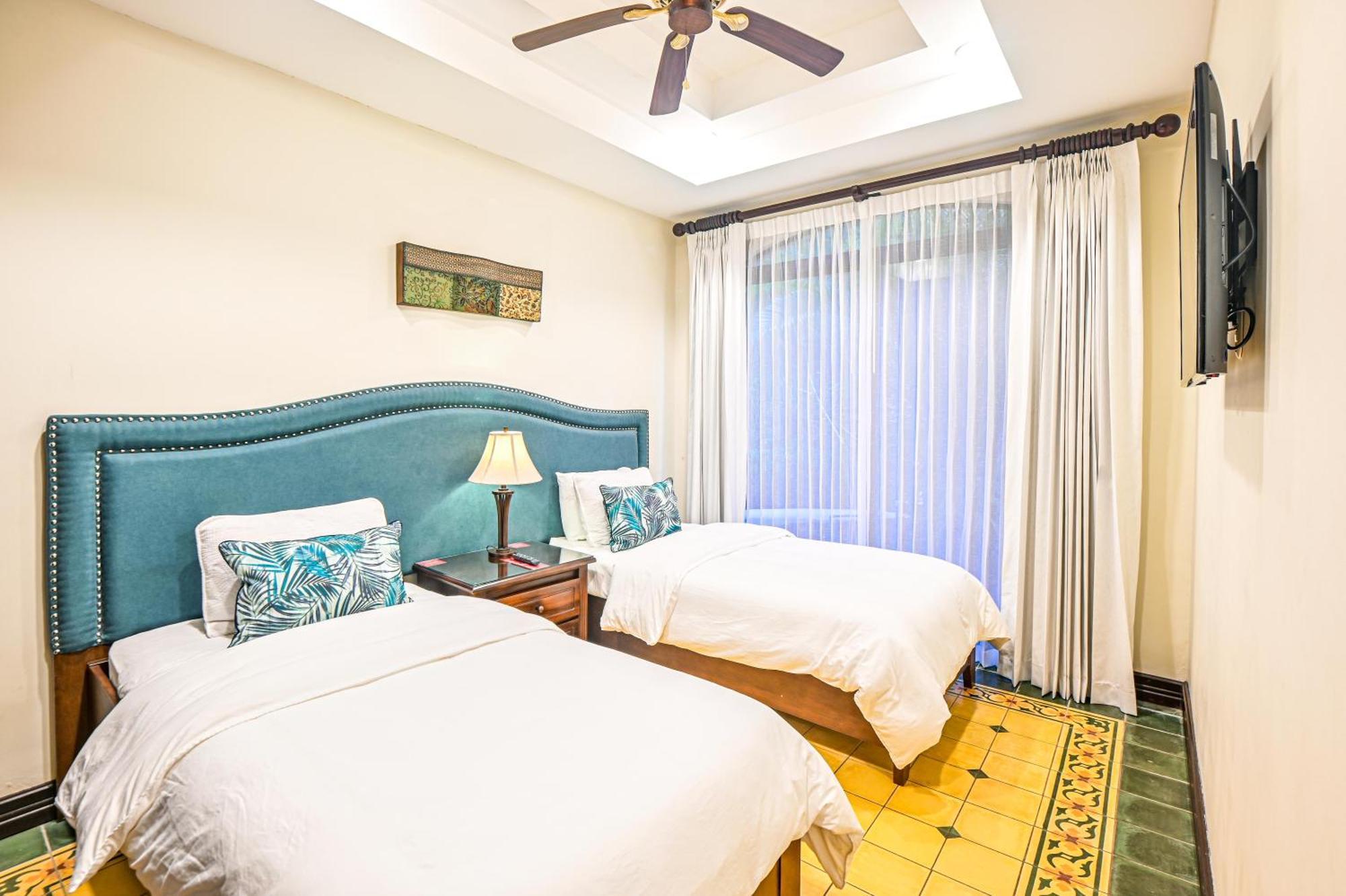 יקו Stay In Cr Los Suenos Condos חדר תמונה