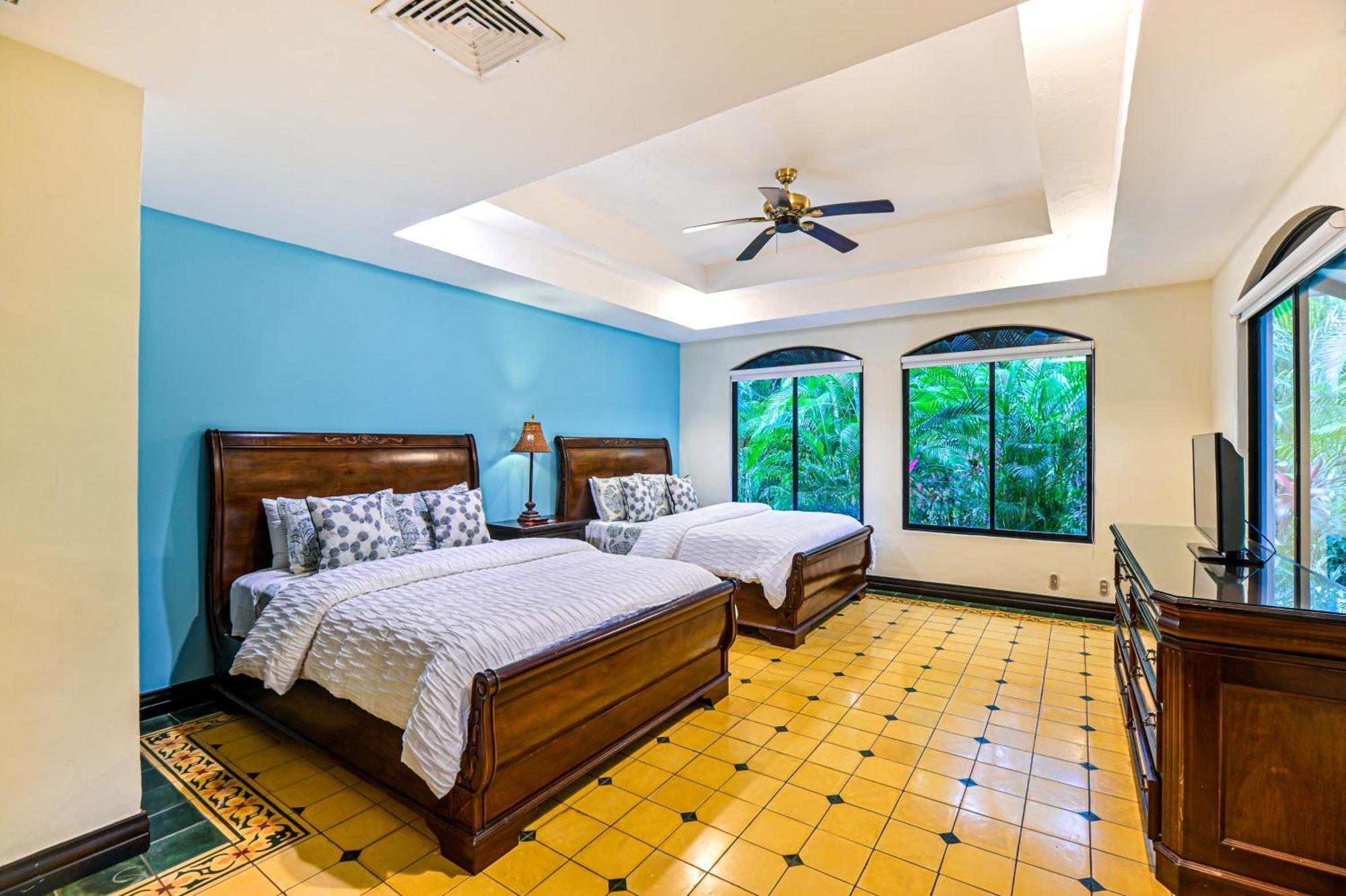 יקו Stay In Cr Los Suenos Condos חדר תמונה